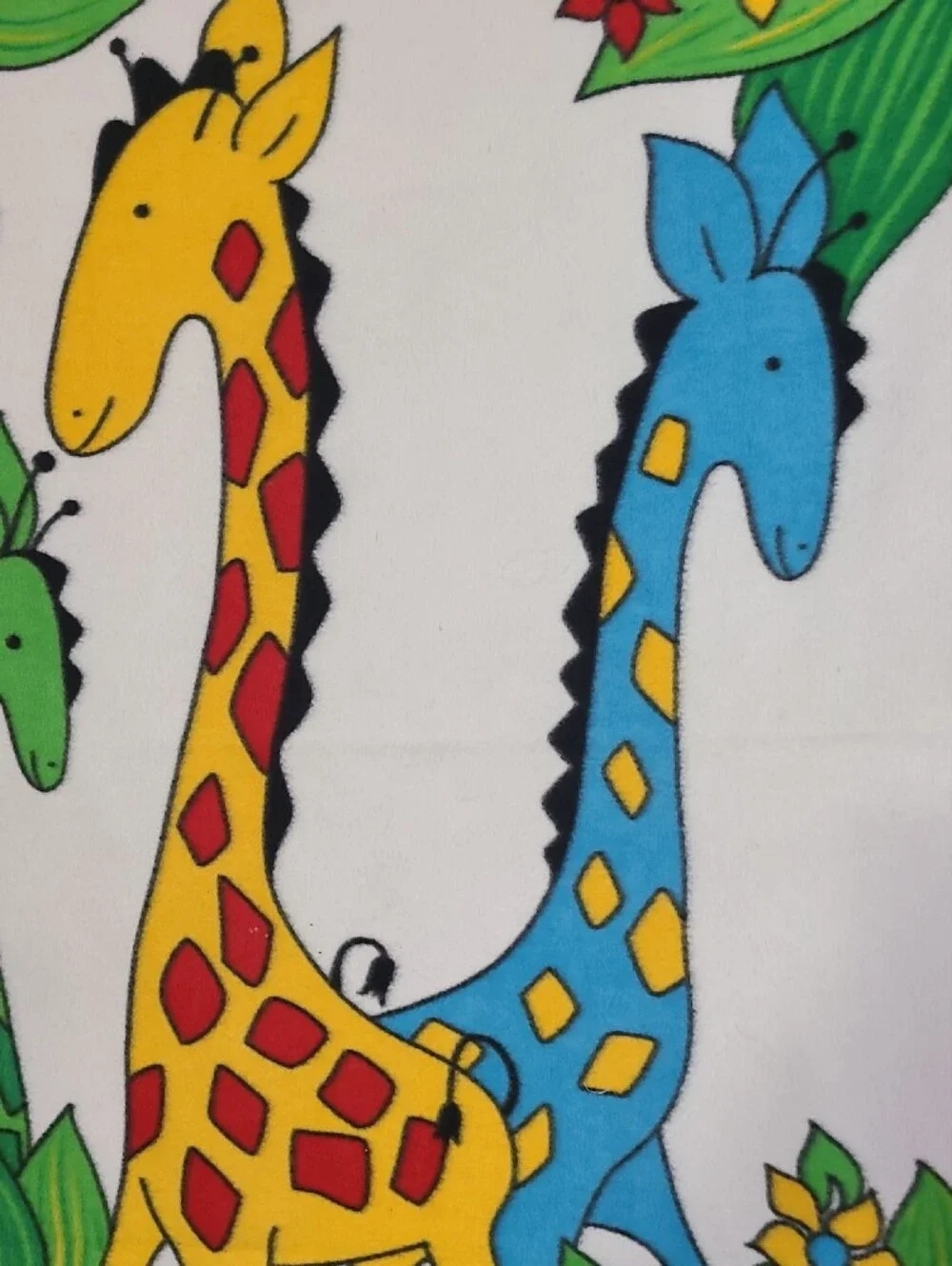 Kids Giraffe Print Wall Tapestry - Multicolor
